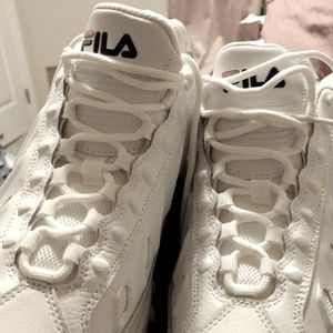 Fila sneakers